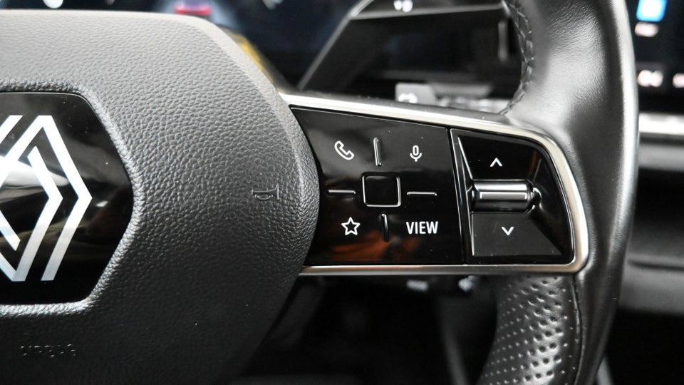 Renault Megane E-Tech 60 Equilibre 5d