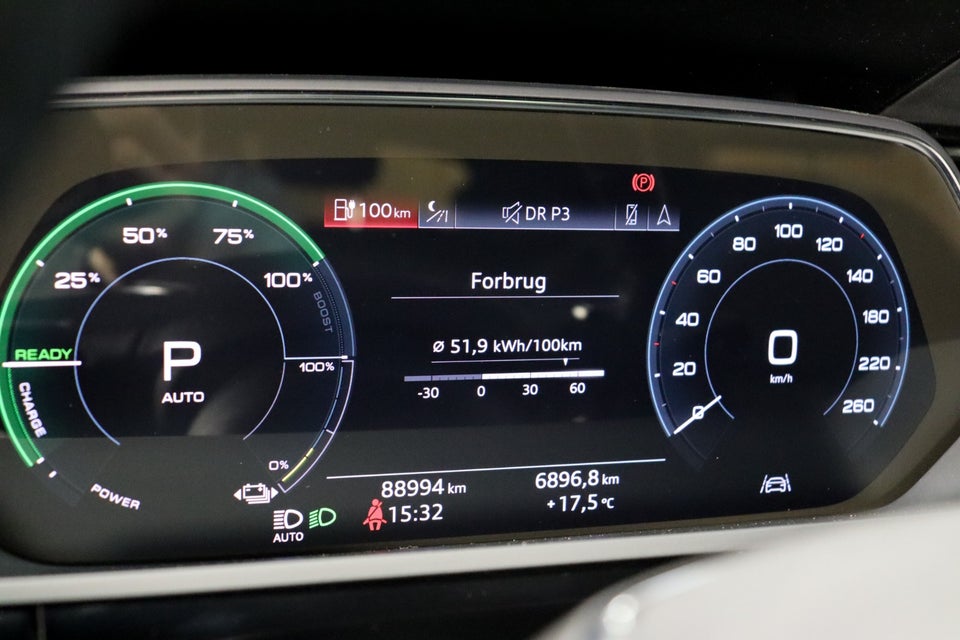 Audi e-tron 55 quattro 5d