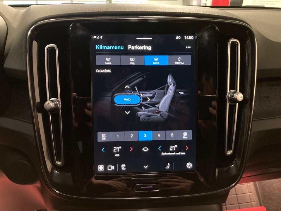 Volvo XC40 ReCharge Core 5d