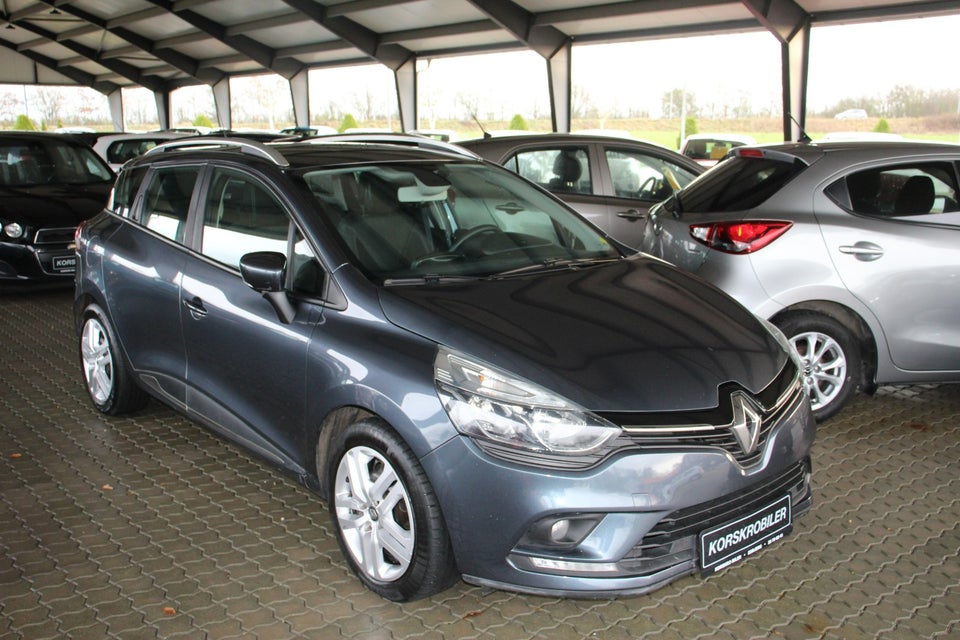 Renault Clio IV 1,5 dCi 90 Zen Sport Tourer 5d