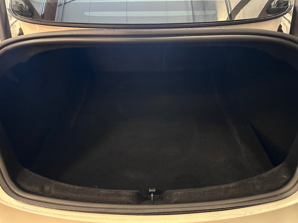 Tesla Model 3 Long Range AWD 4d