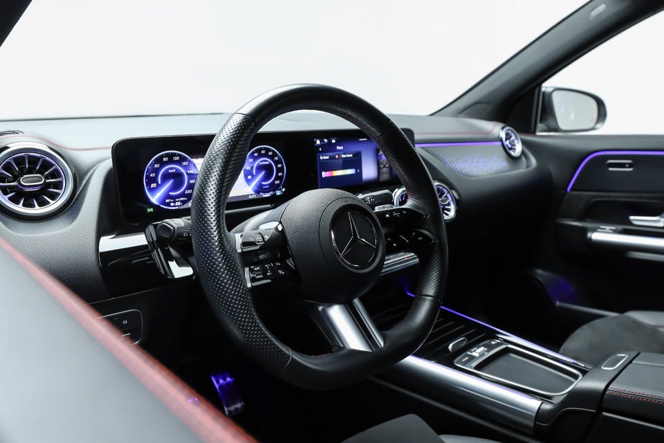 Mercedes EQA250+ AMG Advance 5d