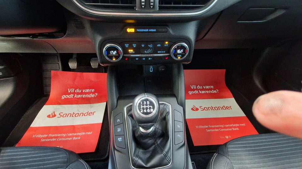 Ford Focus 1,0 EcoBoost Titanium stc. 5d