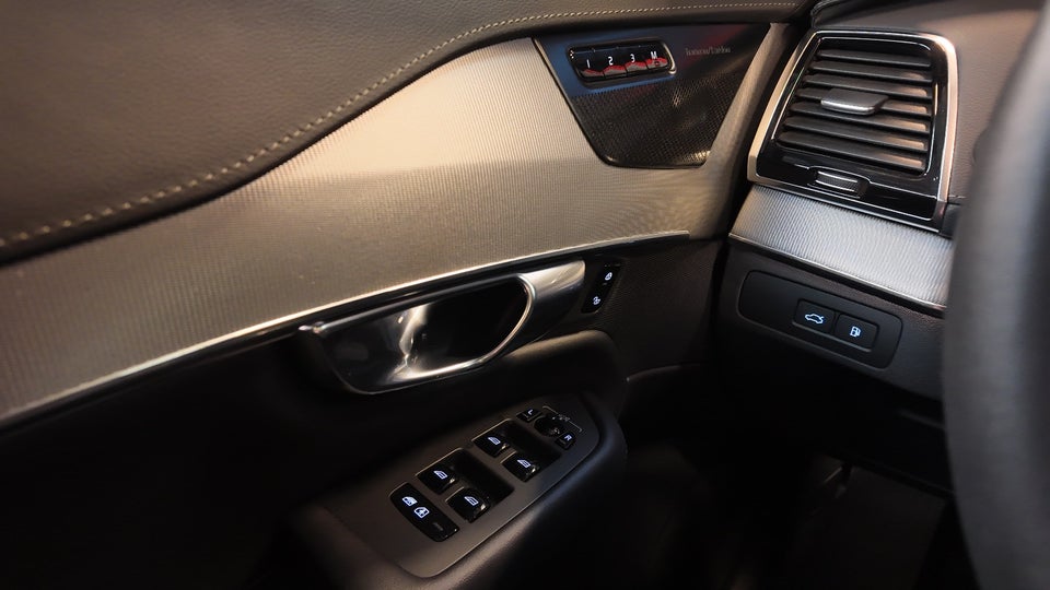 Volvo XC90 2,0 T8 ReCharge Plus Bright aut. AWD 7prs 5d