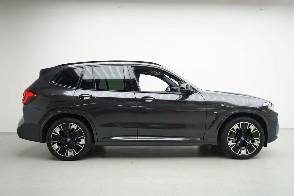 BMW iX3 Charged Plus M-Sport 5d