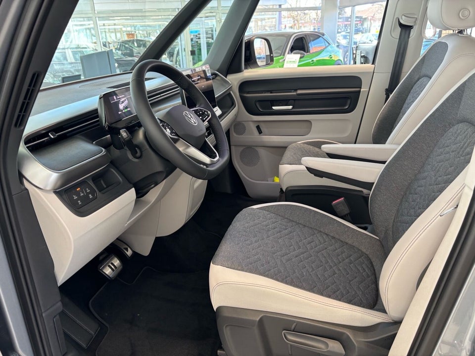 VW ID.Buzz 86 Pro 7prs LWB 5d