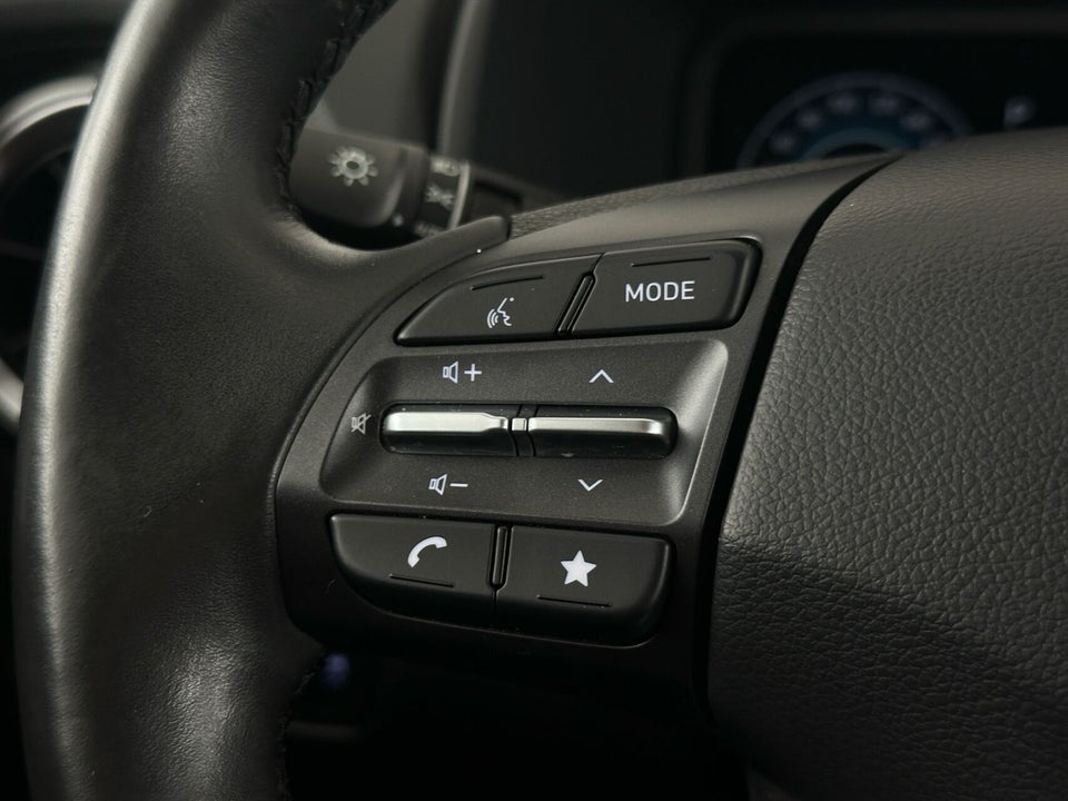 Hyundai Kona 39 EV Essential 5d