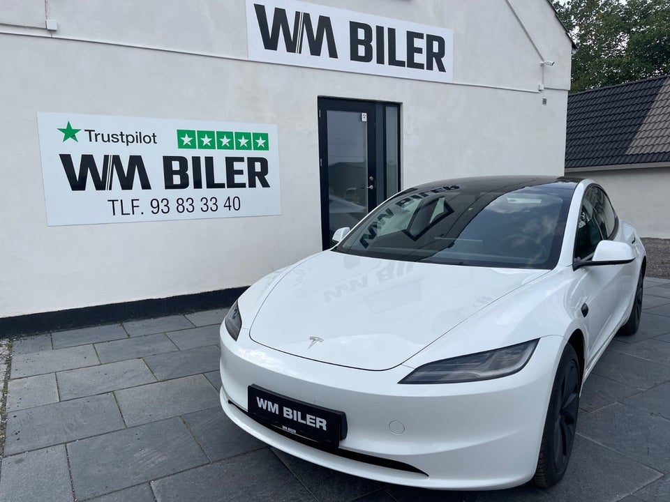 Tesla Model 3 Long Range AWD 4d