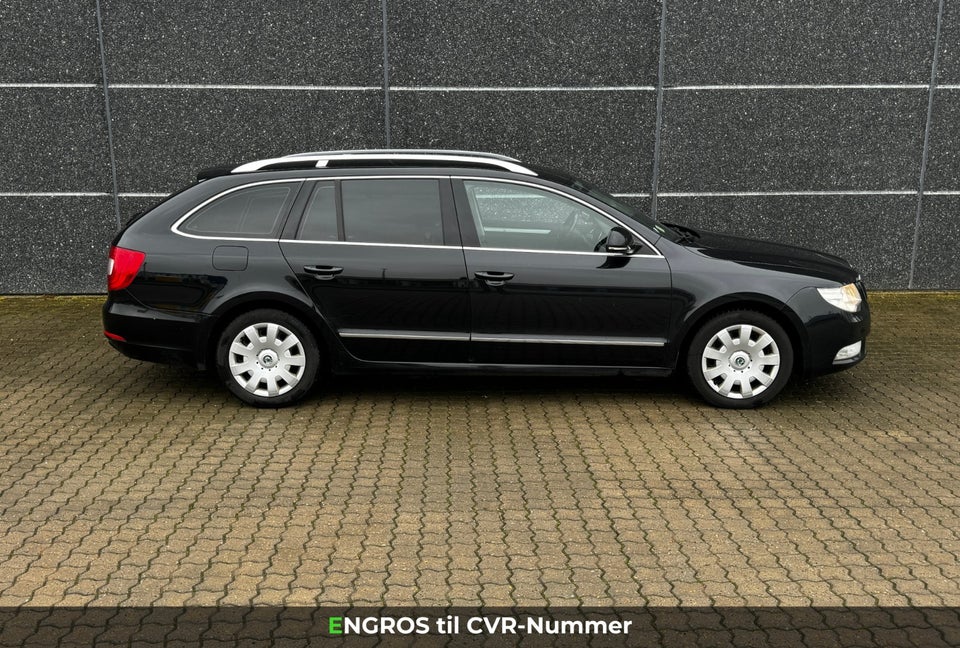 Skoda Superb 1,6 TDi 105 Comfort Combi GreenLine 5d