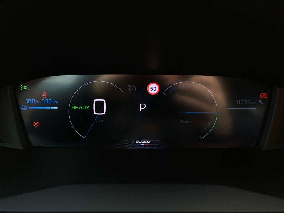 Peugeot e-2008 50 Allure 5d