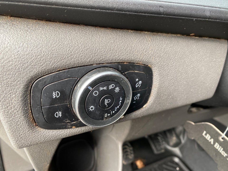 Ford Transit Custom 300L 2,0 TDCi 130 Trend