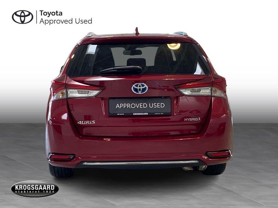 Toyota Auris 1,8 Hybrid H2 Spirit Touring Sports CVT 5d