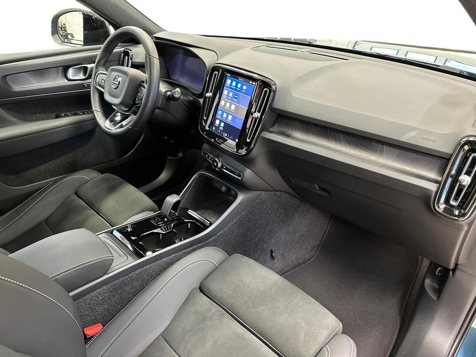 Volvo XC40 P6 ReCharge Plus 5d