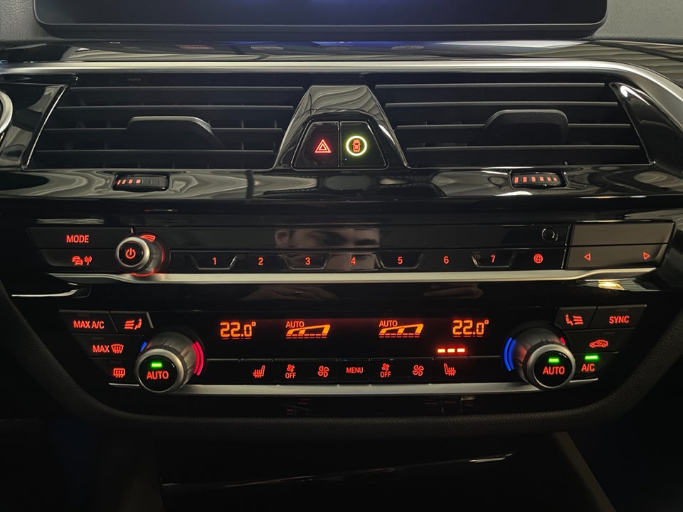 BMW 530e 2,0 Touring Sport Line aut. 5d