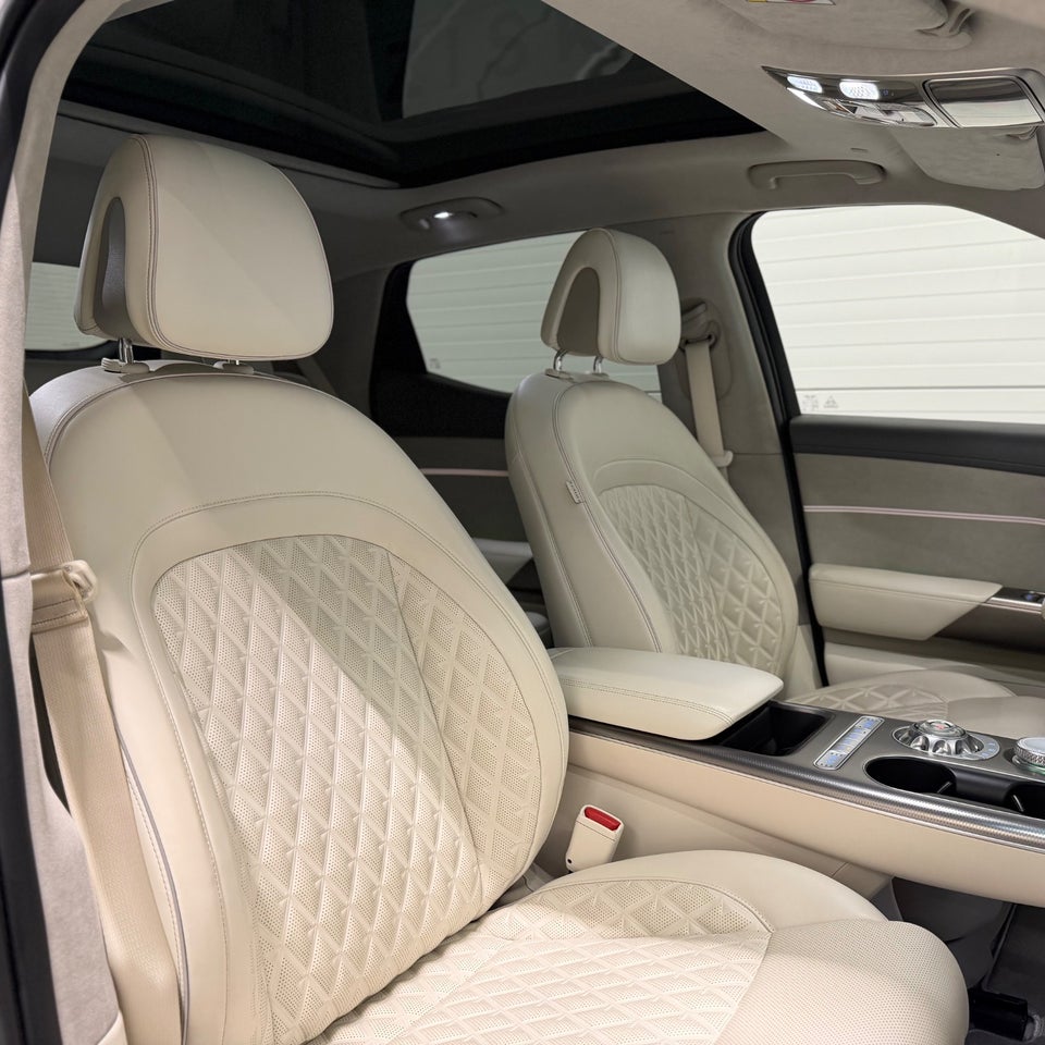 Genesis GV60 Sport Plus 5d