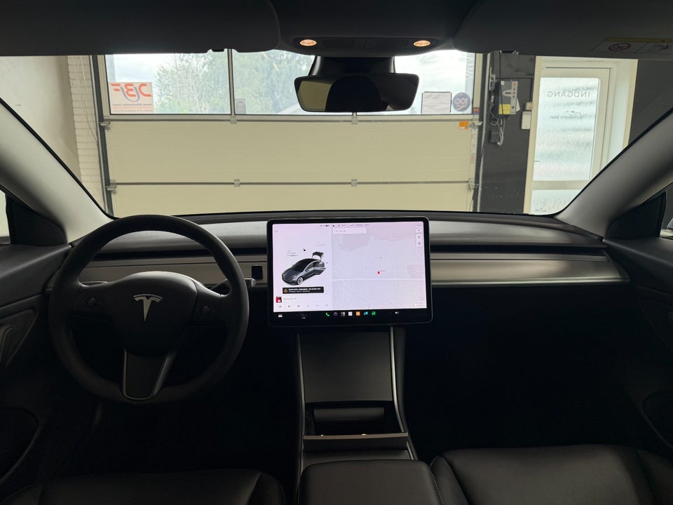 Tesla Model 3 Long Range AWD 4d