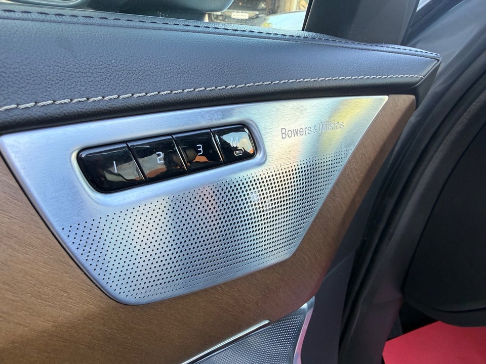 Volvo XC90 2,0 T8 407 Inscription aut. AWD 7prs 5d