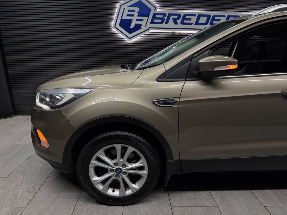 Ford Kuga 2,0 TDCi 120 Titanium aut. 5d