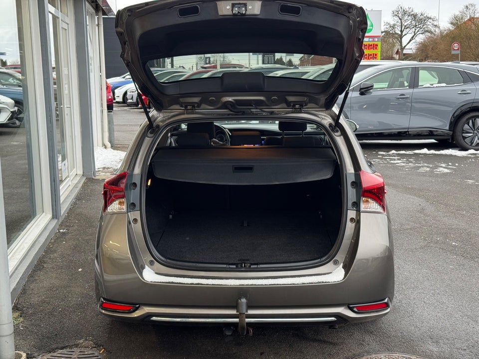 Toyota Auris 1,8 Hybrid H2 Comfort Touring Sports CVT 5d