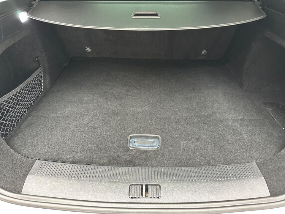 MG Marvel R Luxury 5d