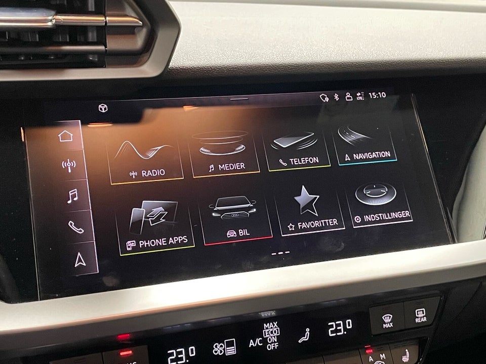 Audi A3 40 TFSi e Prestige Sportback S-tr. 5d