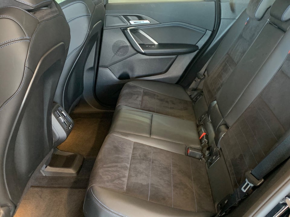 BMW iX1 eDrive20 M-Sport 5d