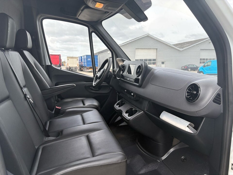 Mercedes Sprinter 316 2,2 CDi A2 Kassevogn aut. RWD