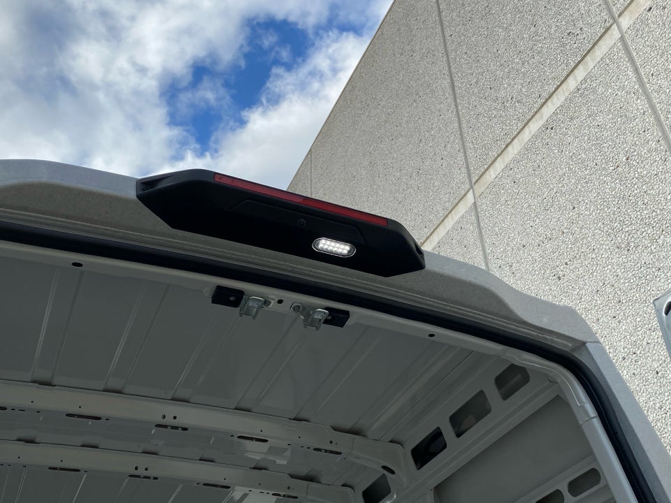 Iveco Daily 3,0 35C18 12m³ Van AG8