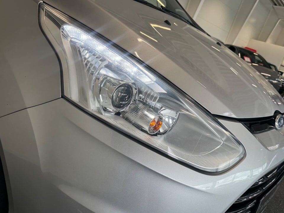 Ford B-MAX 1,0 SCTi 100 Titanium 5d