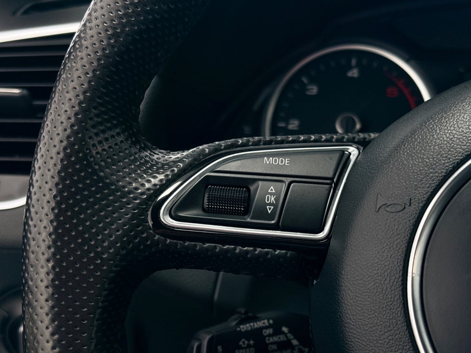 Audi Q5 3,0 TDi 245 S-line quattro S-tr. 5d