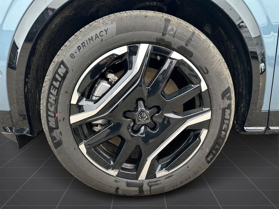 Peugeot e-5008 77 GT 7prs 5d