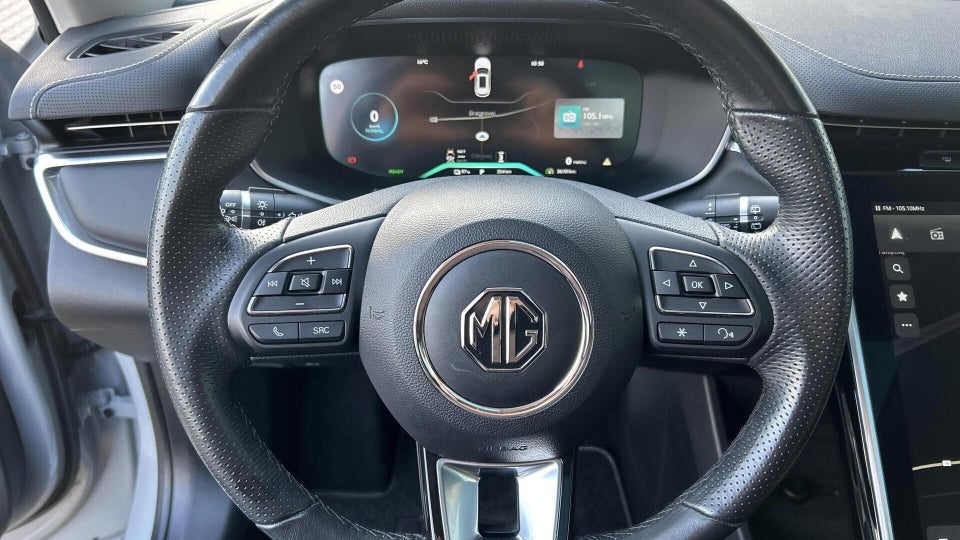 MG Marvel R Luxury 5d