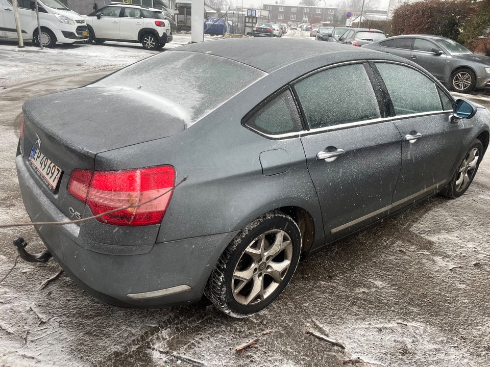 Citroën C5 2,0i 16V Dynamique 4d