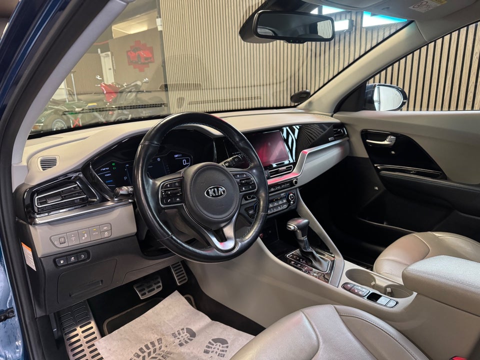 Kia Niro 1,6 PHEV Premium DCT 5d