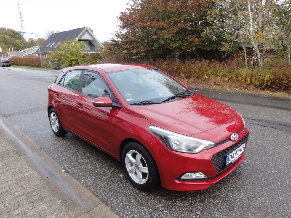 Hyundai i20 1,25 Trend 5d