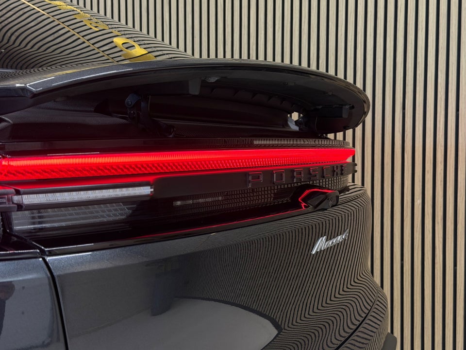 Porsche Macan 4 5d