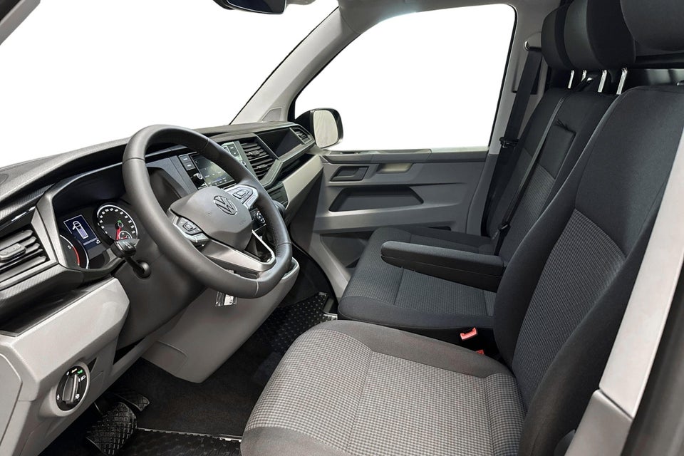 VW Transporter 2,0 TDi 150 Kassevogn DSG lang
