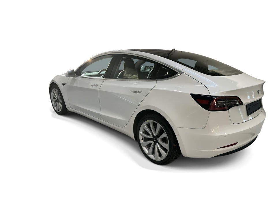 Tesla Model 3 Long Range AWD 4d