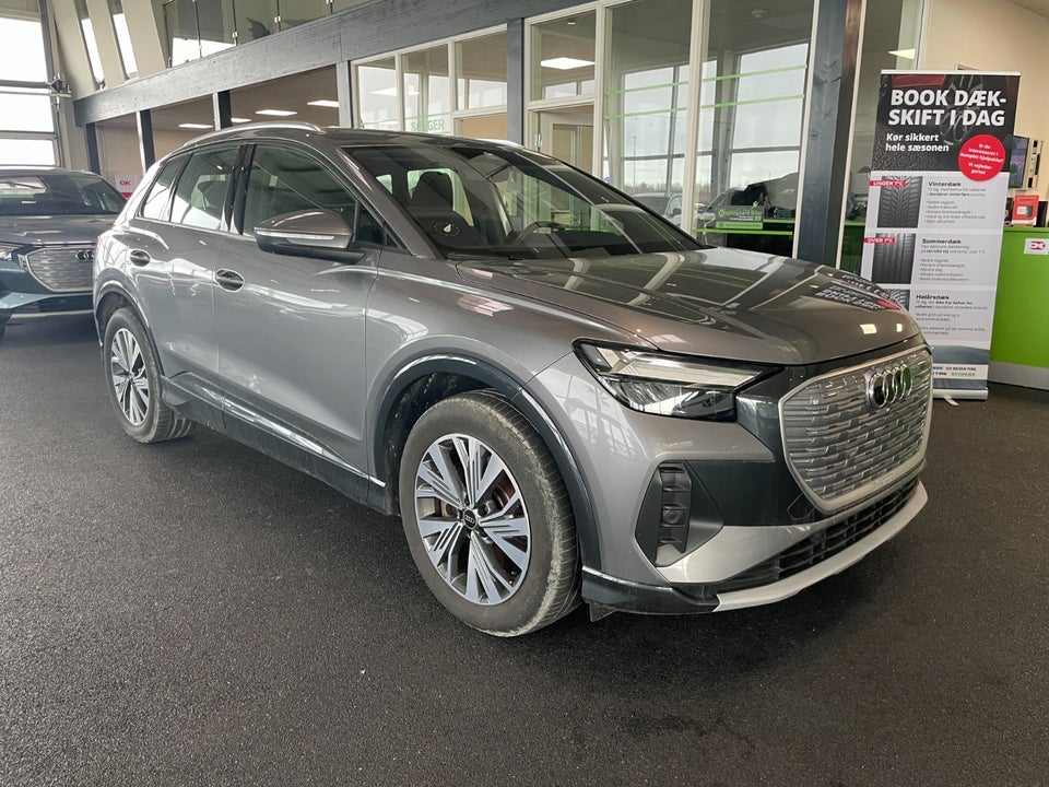 Audi Q4 e-tron 45 Progress 5d