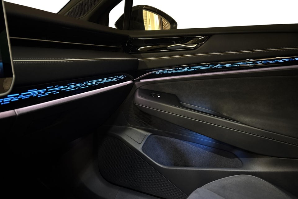 VW ID.7 77 Style+ Tourer 5d