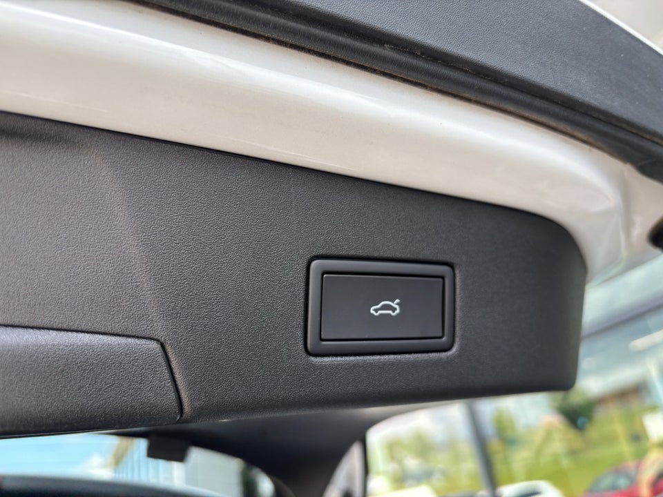 VW ID.4 77 Style 4Motion 5d