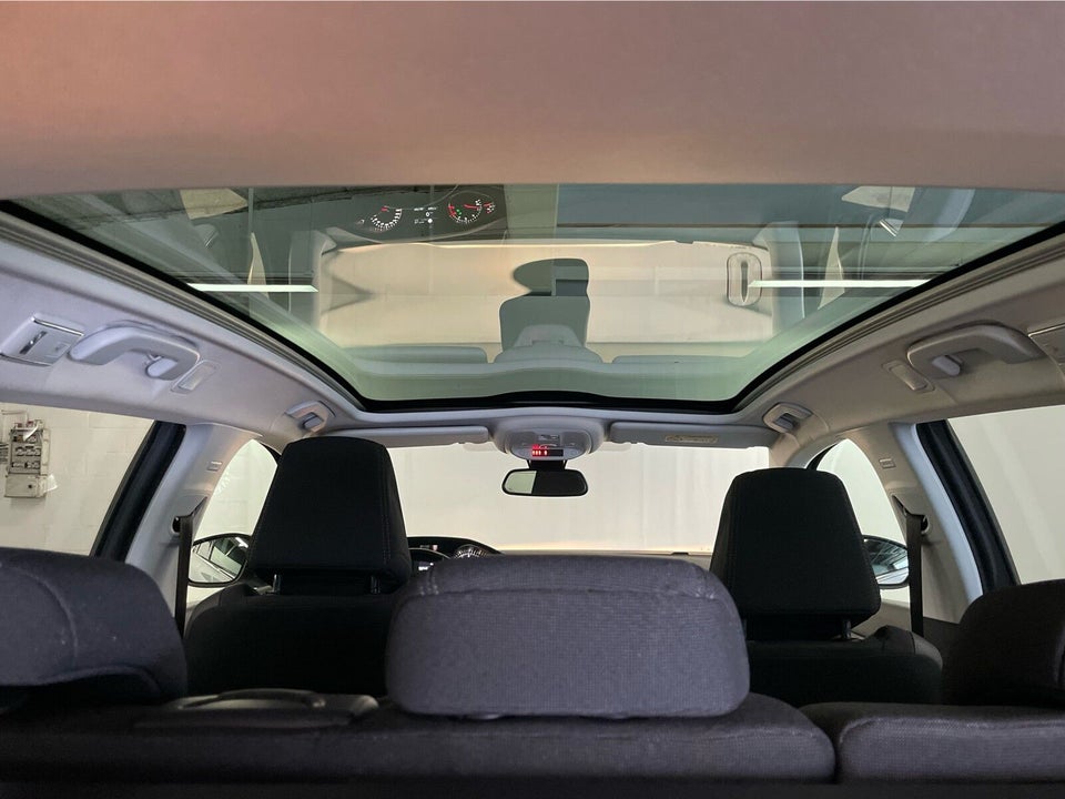 Peugeot 308 1,6 BlueHDi 120 Selection Sky SW 5d