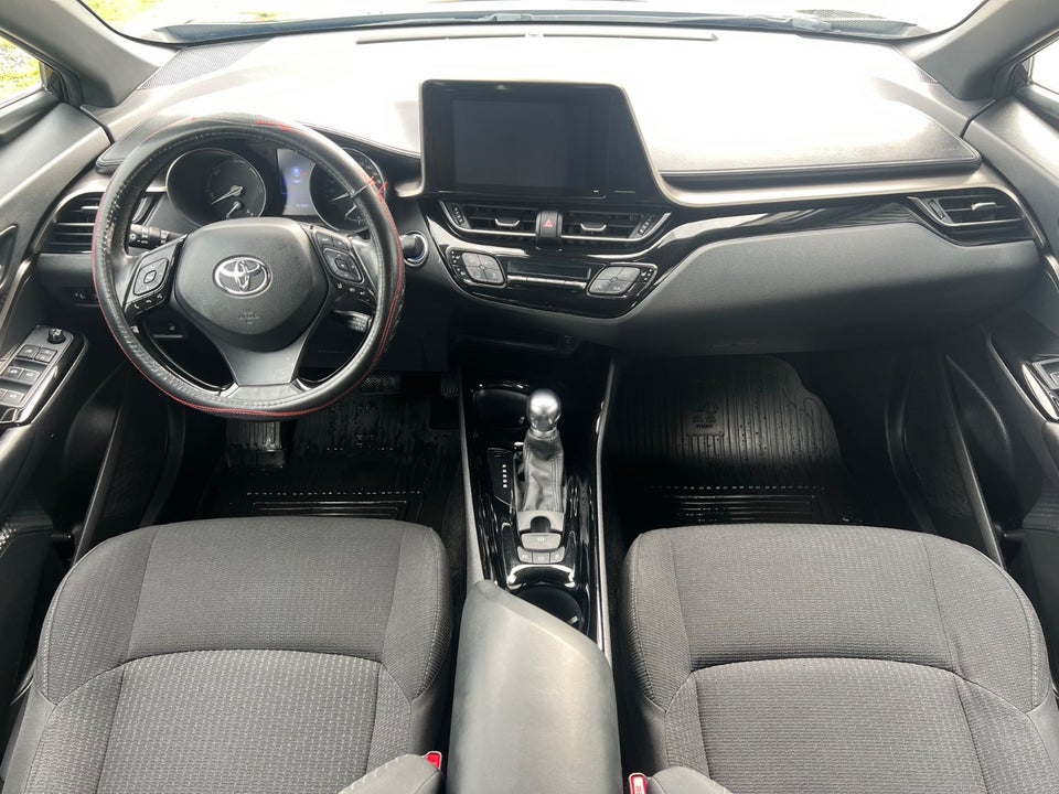 Toyota C-HR 1,8 Hybrid C-HIC CVT 5d