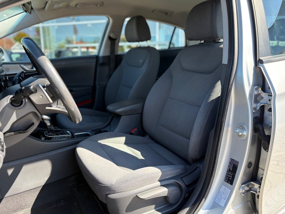 Hyundai Ioniq 1,6 PHEV Trend DCT 5d