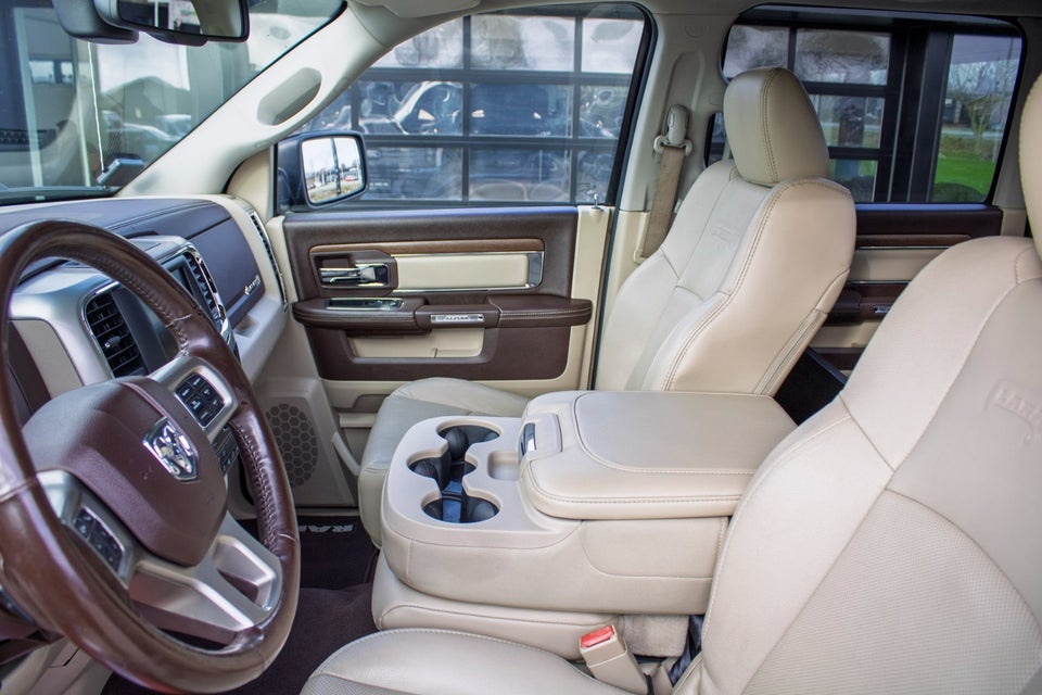 Dodge RAM 1500 5,7 V8 Laramie Crew Cab aut. 4d