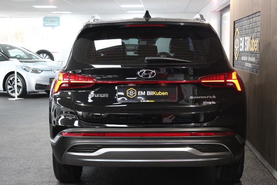 Hyundai Santa Fe 1,6 PHEV Essential aut. 4WD 7prs 5d