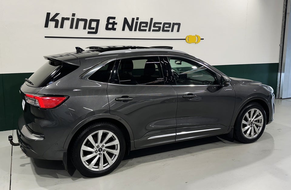 Ford Kuga 2,5 PHEV Vignale CVT 5d