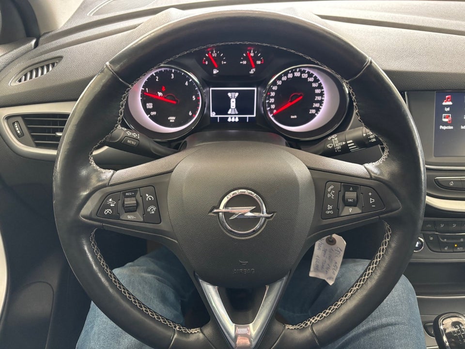 Opel Astra 1,6 CDTi 136 Excite Sports Tourer 5d