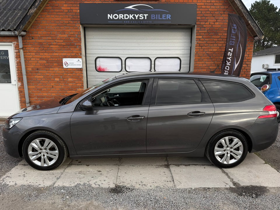 Peugeot 308 1,6 BlueHDi 120 Allure SW 5d