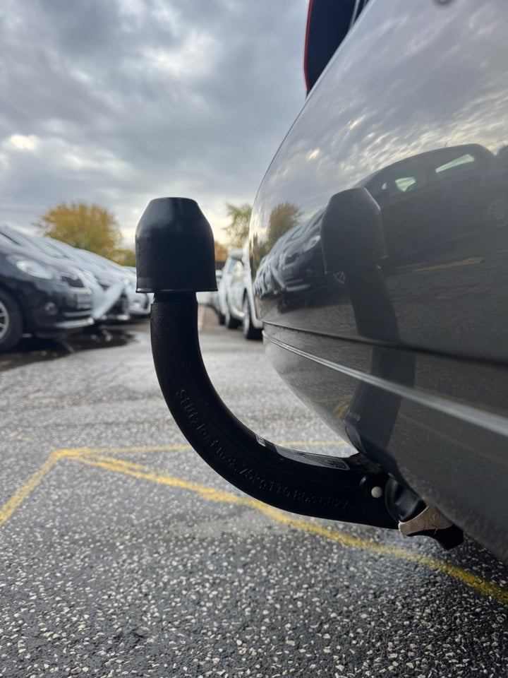 VW Touran 1,4 TSi 140 Comfortline 7prs 5d